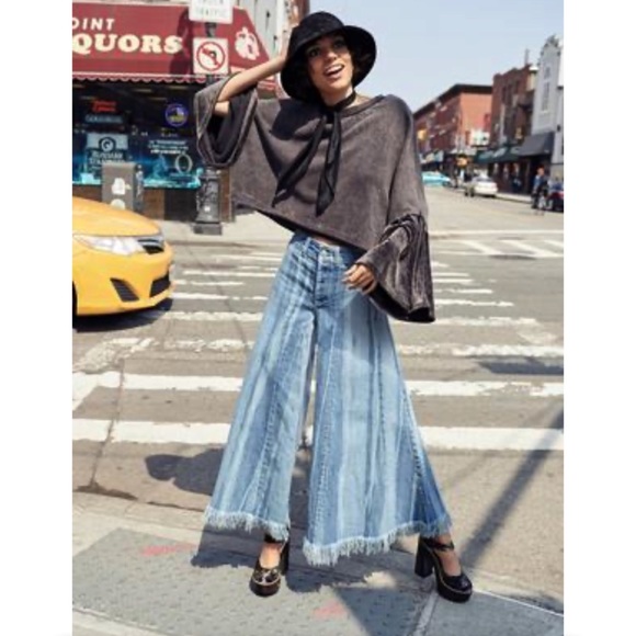 Free People Tops - Free People Sleeves Glorious Sleeves Pullover Top